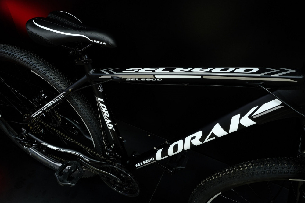 Lorak Sel 8800 Матовый Чёрный/Белый 19р (на рост 171-182)