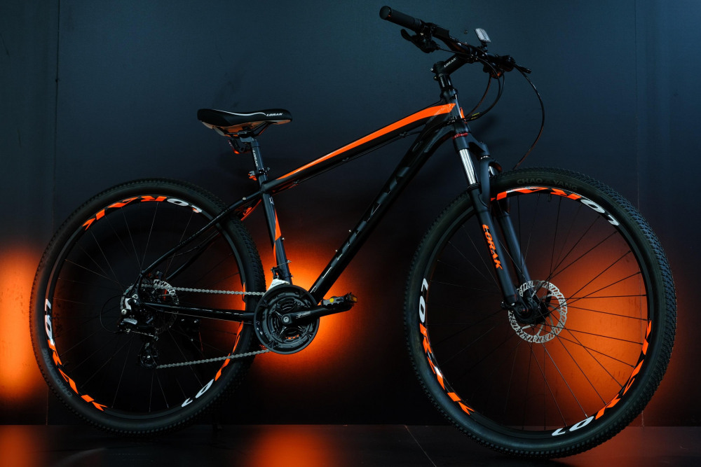 Lorak Sel 9150 Матовый Чёрный/Оранжевый 19р (на рост 171-182)